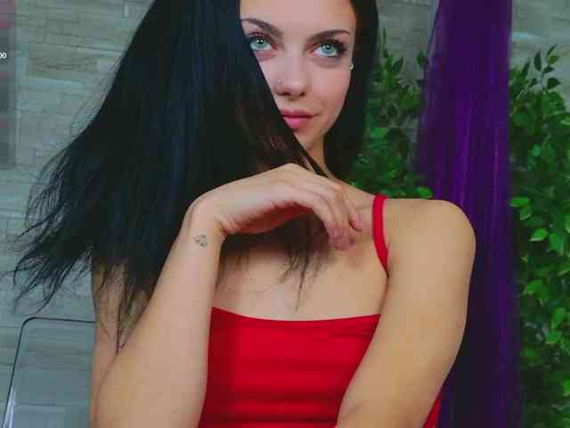 NataliaDoll webcam