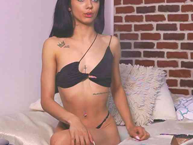 NataliaDoll webcam