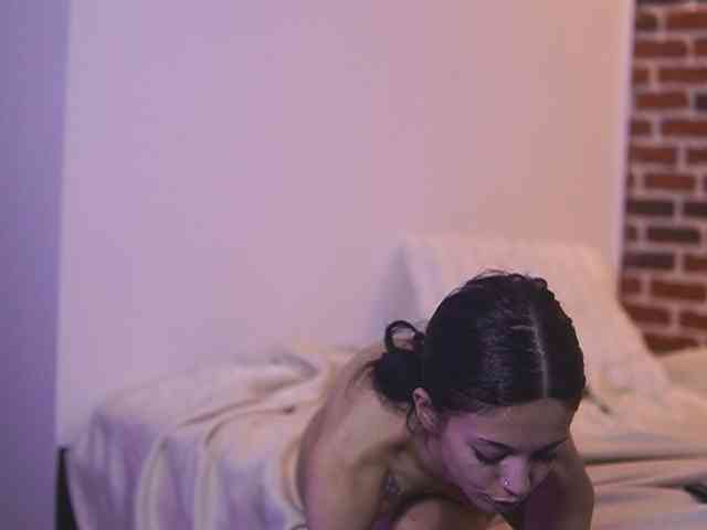 NataliaDoll webcam