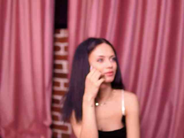 NataliaDoll webcam