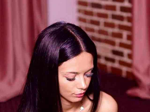 NataliaDoll webcam
