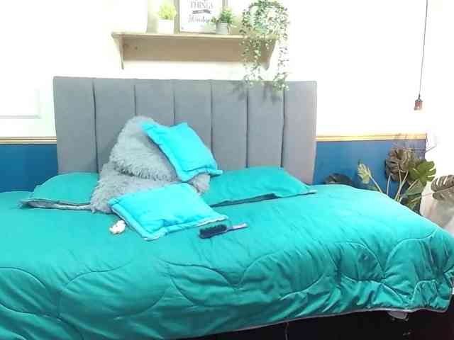 jessifem Live Webcam on BongaCams