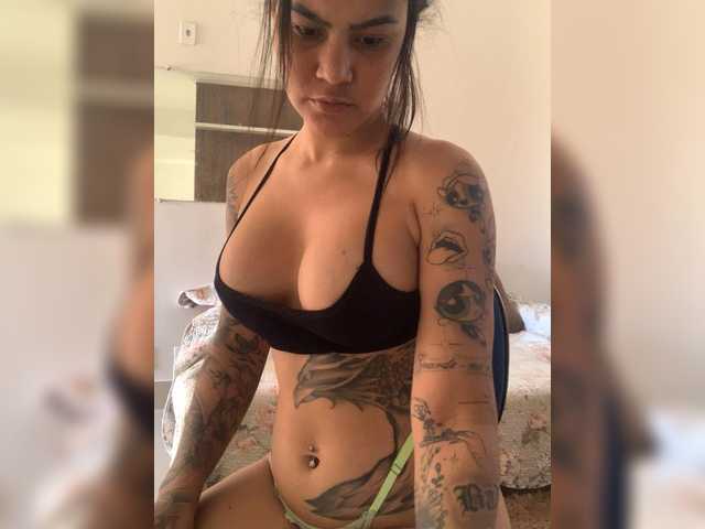 Emhy live webcam show