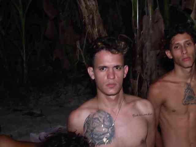 GayBoysOutside