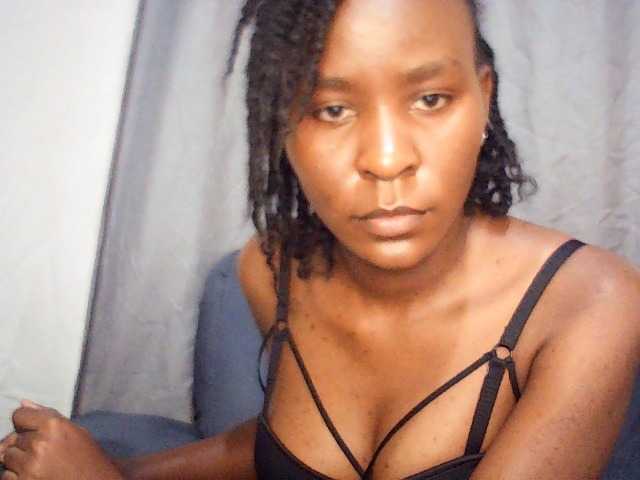 valentina-princesss live cam on BongaCams