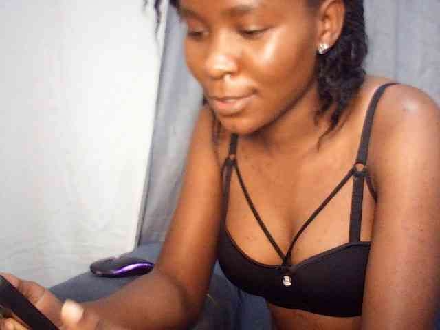 valentina-prince... Live Webcam on BongaCams