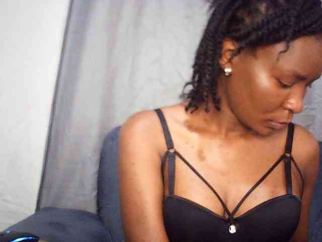 valentina-prince... Live Webcam on BongaCams