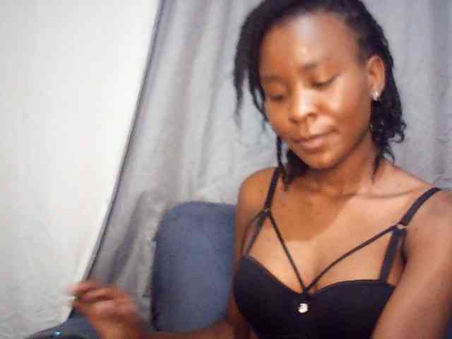 valentina-prince... Live Webcam on BongaCams