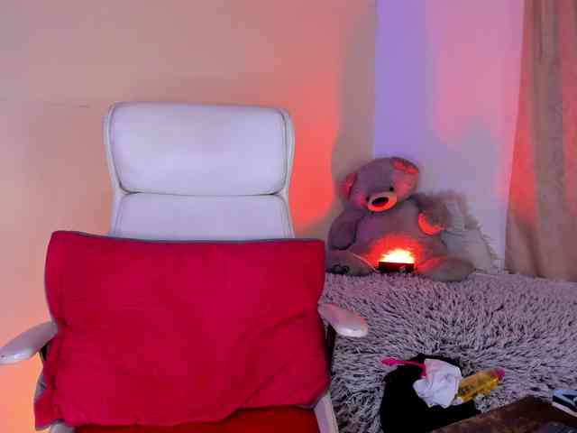 MandyBlazer webcam
