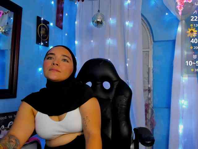 MandyBlazer webcam