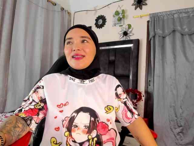 MandyBlazer webcam
