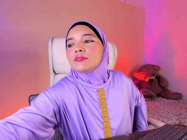 MandyBlazer webcam