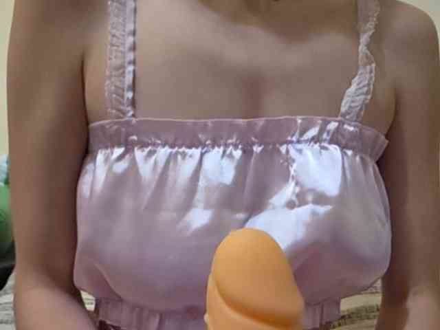Blondmuse webcam