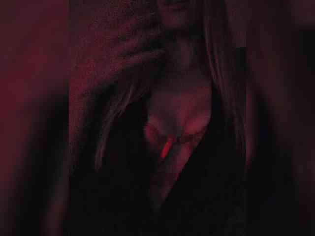 Blondmuse webcam