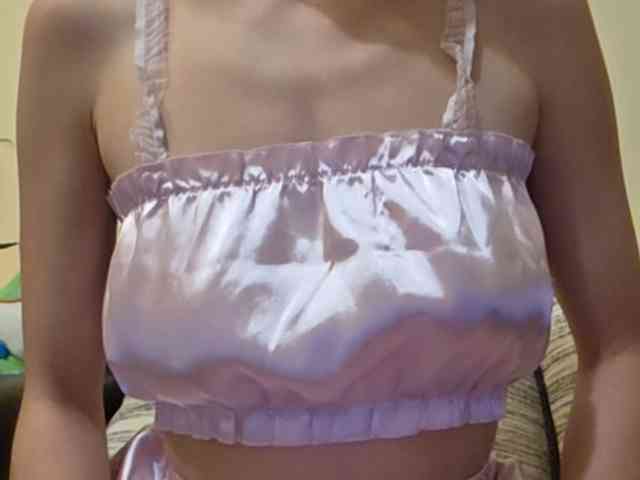 Blondmuse webcam
