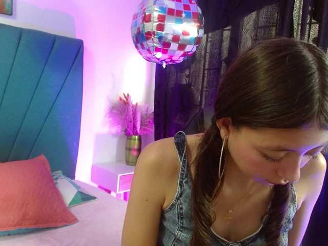Bonny-wish live webcam show