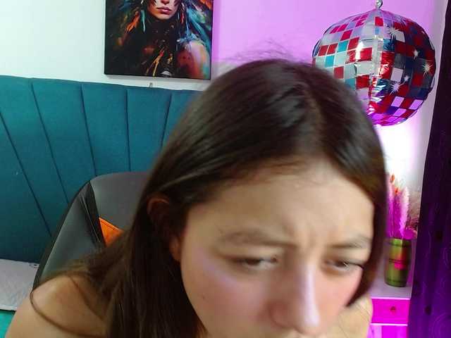Bonny-wish live cam on BongaCams