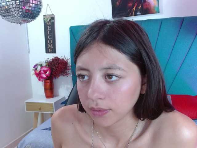 Bonny-wish live cam on BongaCams