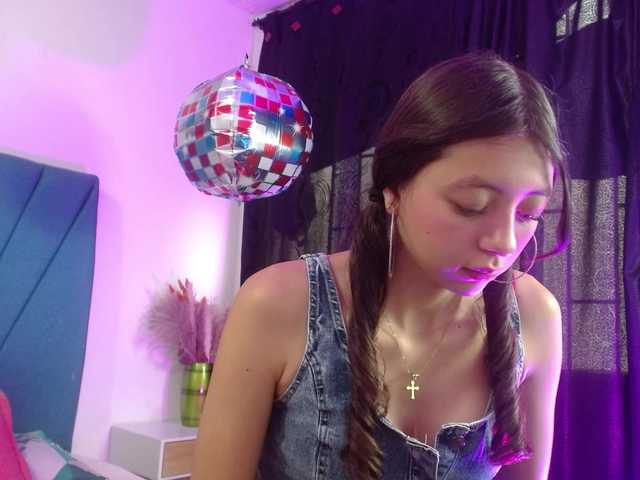 Bonny-wish live webcam show