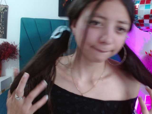 Bonny-wish live cam on BongaCams