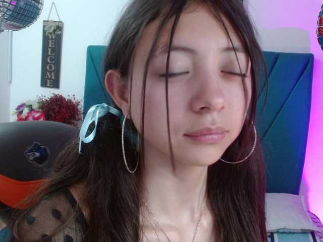 Bonny-wish live webcam show