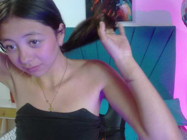 Bonny-wish live webcam show
