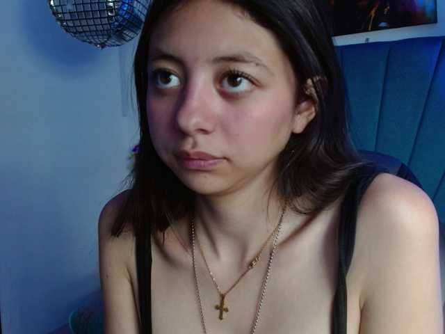 Bonny-wish live cam on BongaCams