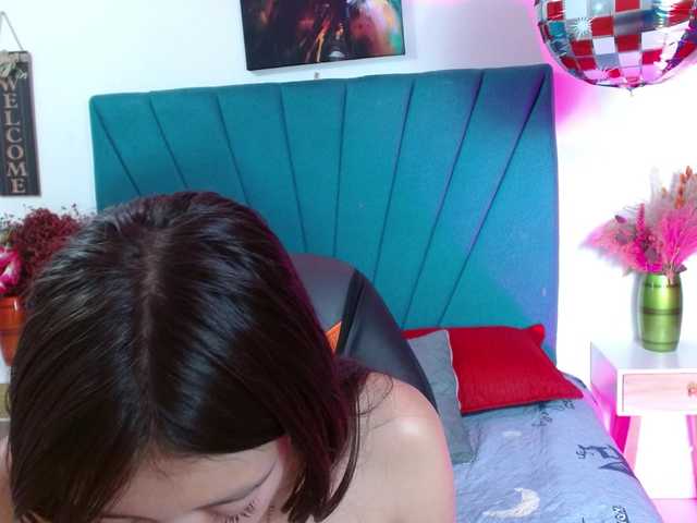 Bonny-wish live cam on BongaCams