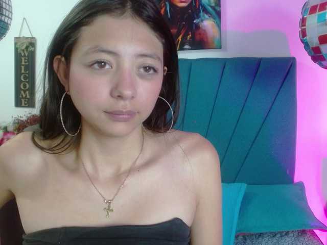 Bonny-wish live cam on BongaCams