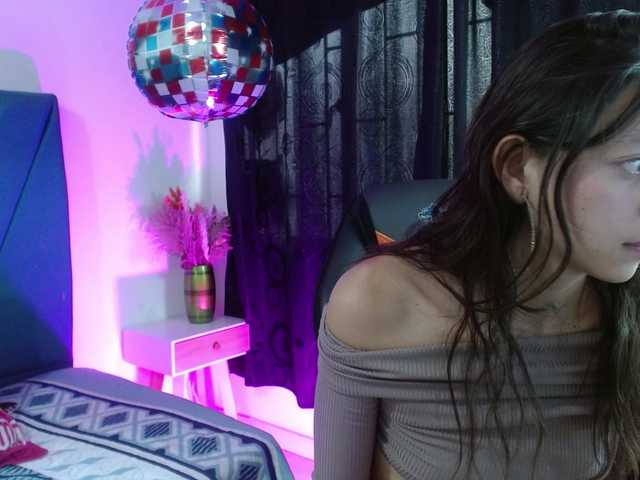 Bonny-wish live cam on BongaCams