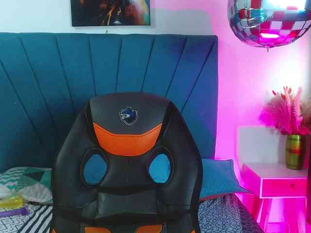 bonny-wish's live room