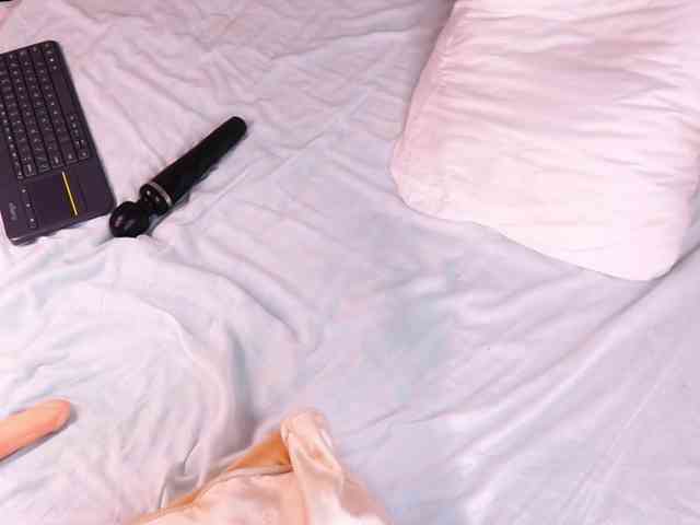 EvaBailey webcam