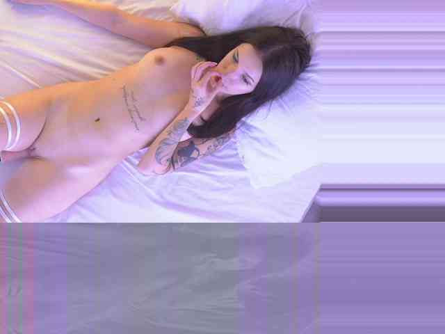 EvaBailey webcam
