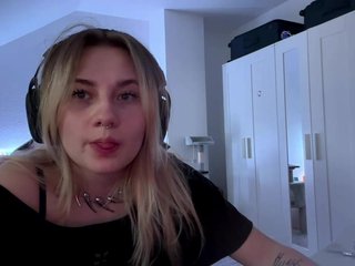 FlippyPippy Porn Show
