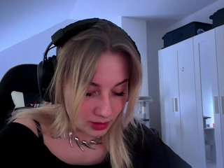 FlippyPippy Porn Show
