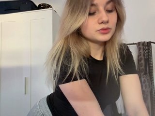 FlippyPippy Porn Show