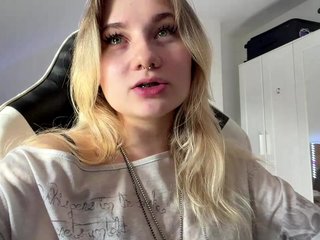FlippyPippy Porn Show