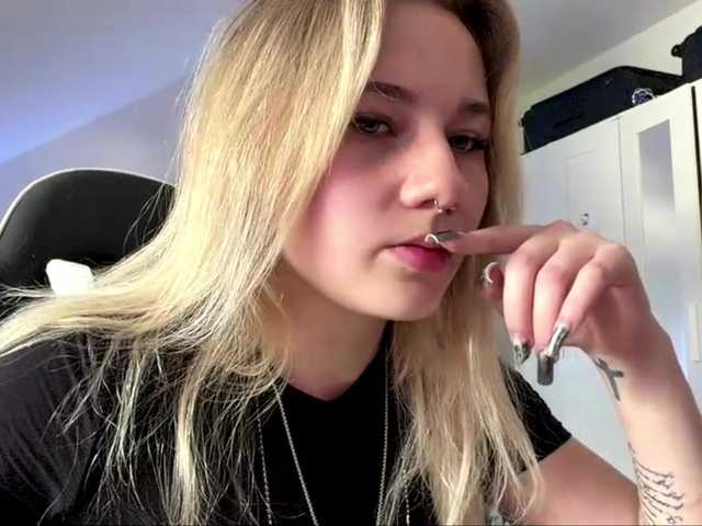 FlippyPippy live cam on BongaCams