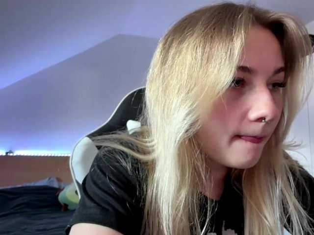 FlippyPippy live webcam show