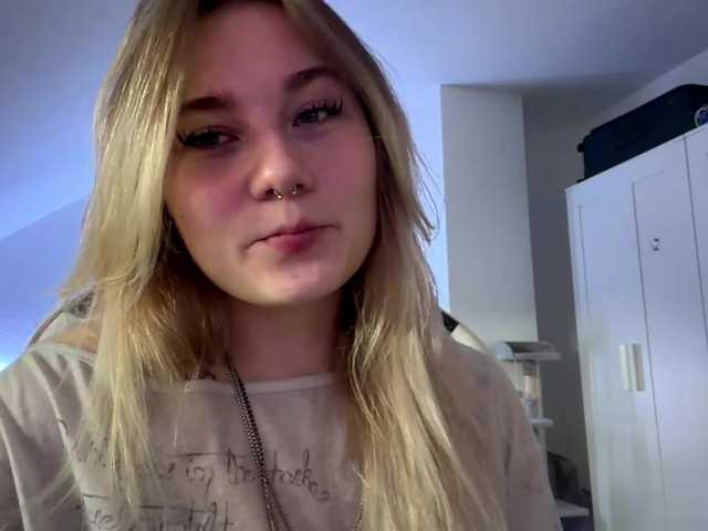 FlippyPippy live cam on BongaCams