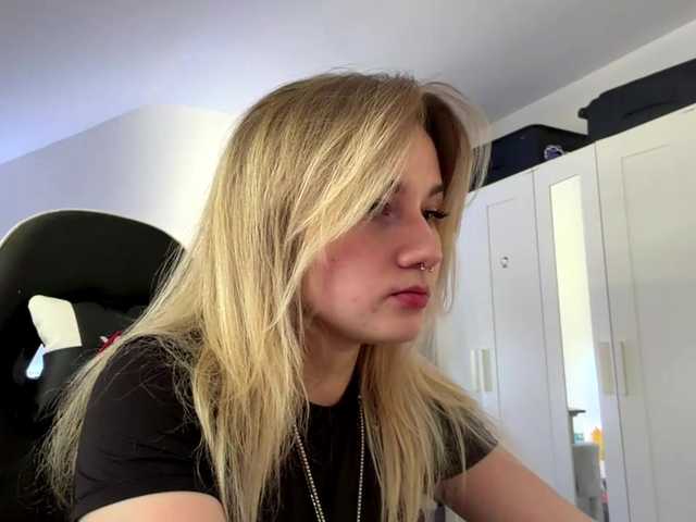 FlippyPippy live cam on BongaCams