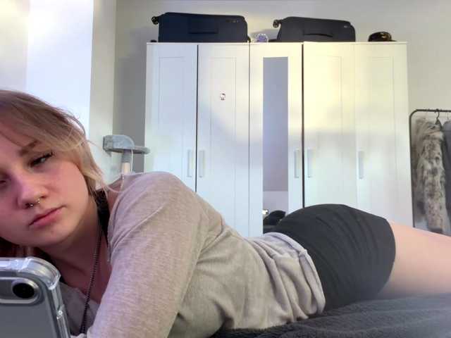 FlippyPippy live cam on BongaCams
