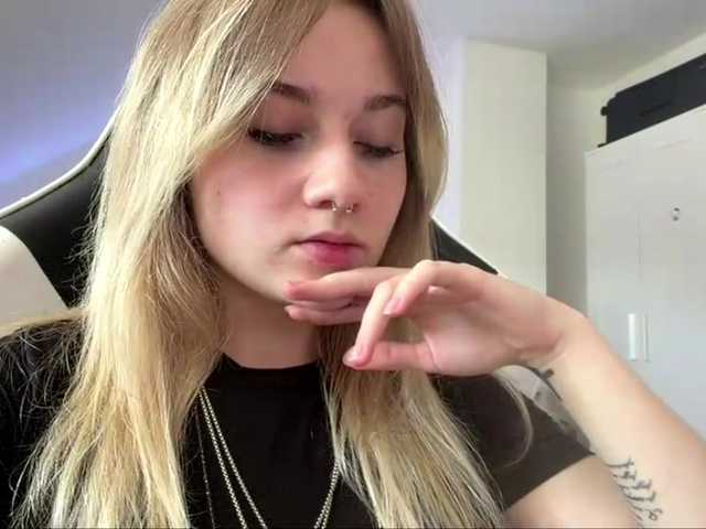 FlippyPippy live cam on BongaCams