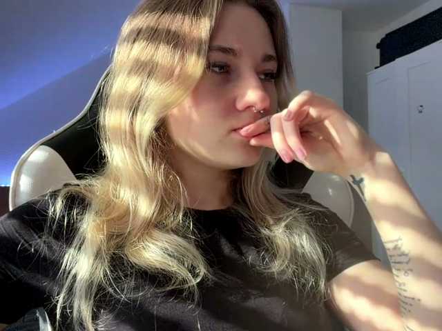 FlippyPippy live cam on BongaCams