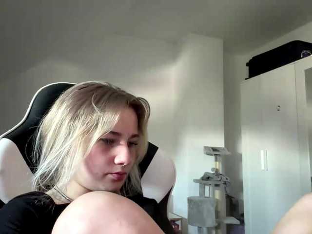 FlippyPippy live cam on BongaCams