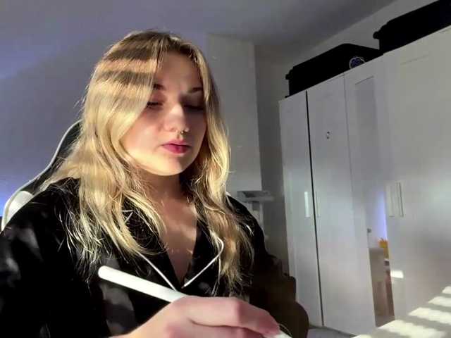 FlippyPippy live cam on BongaCams