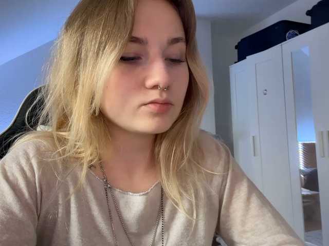 FlippyPippy live cam on BongaCams