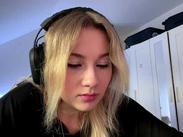 FlippyPippy live cam on BongaCams
