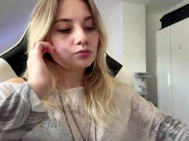 FlippyPippy live cam on BongaCams