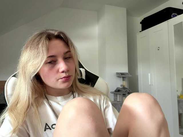 FlippyPippy live cam on BongaCams